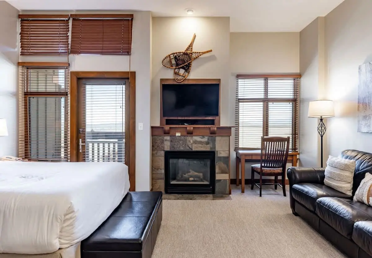 05ee11b3 f1cf 49 NDc7K