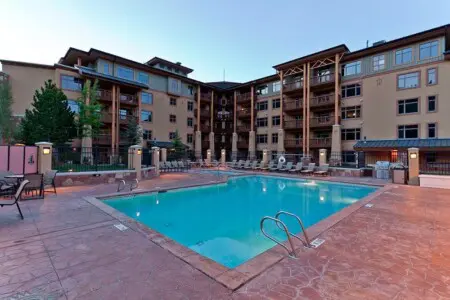 446b1497 cb9a 4c uke9f