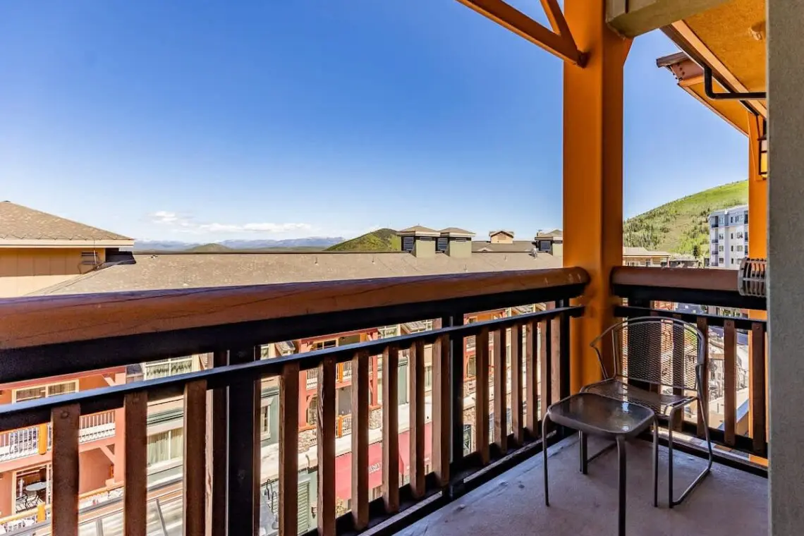 c9e9f1a6 5d36 4d beNv7