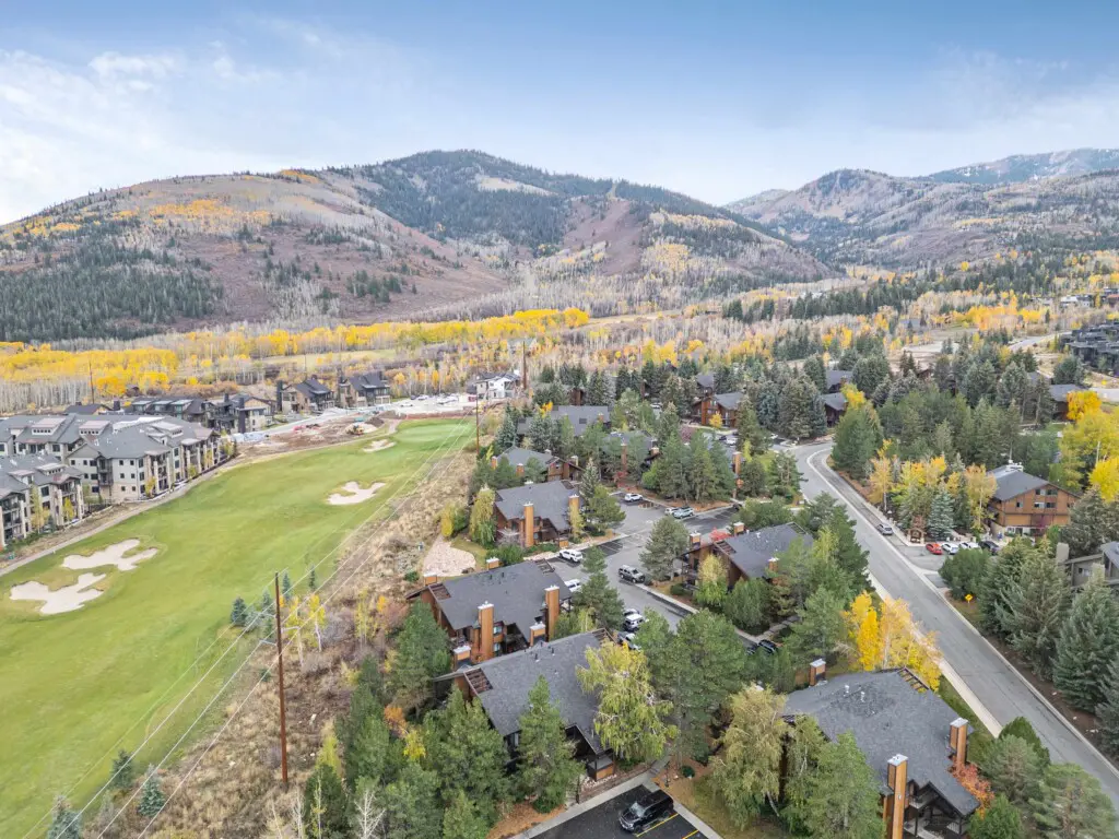 f9iqcustndis7odmxr3t