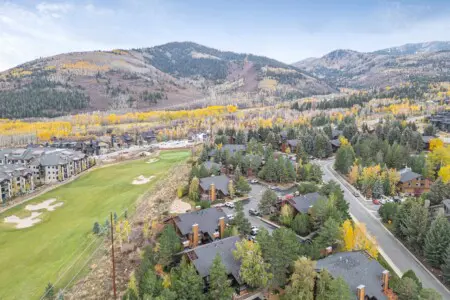 f9iqcustndis7odmxr3t